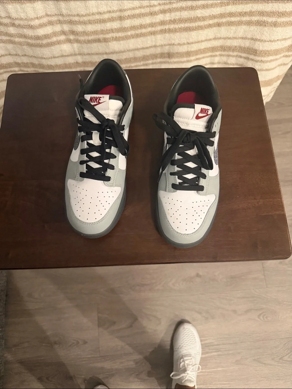 Nike stylish low